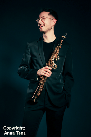 Diego Dávila Cabanillas (Sopransaxophon)